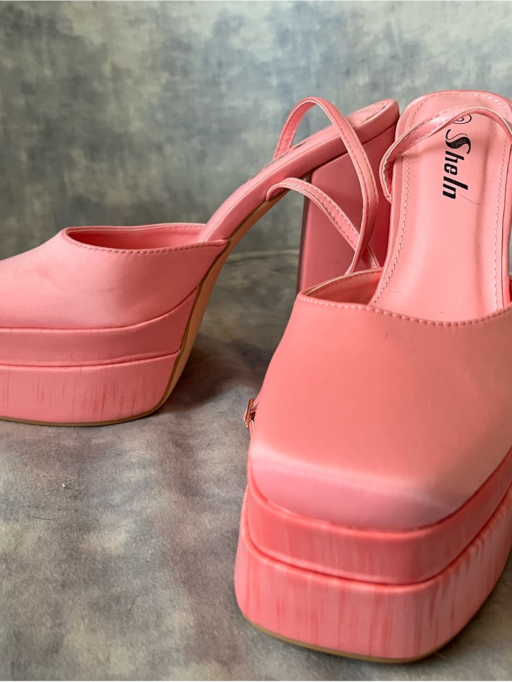 Source Unknown Coral Pink Platform Slingback Heels
